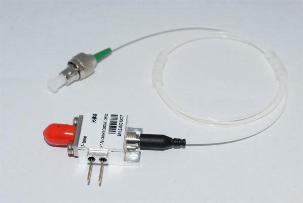 30GHz 850nm光电探测器